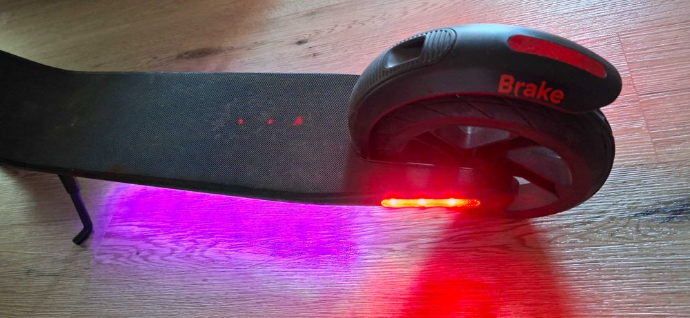 Hulajnoga elektryczna Segway ES4 Professional