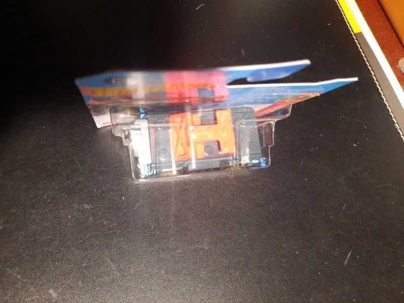 HOT Wheels bricking trails brick rides 2023 mattel NOVO