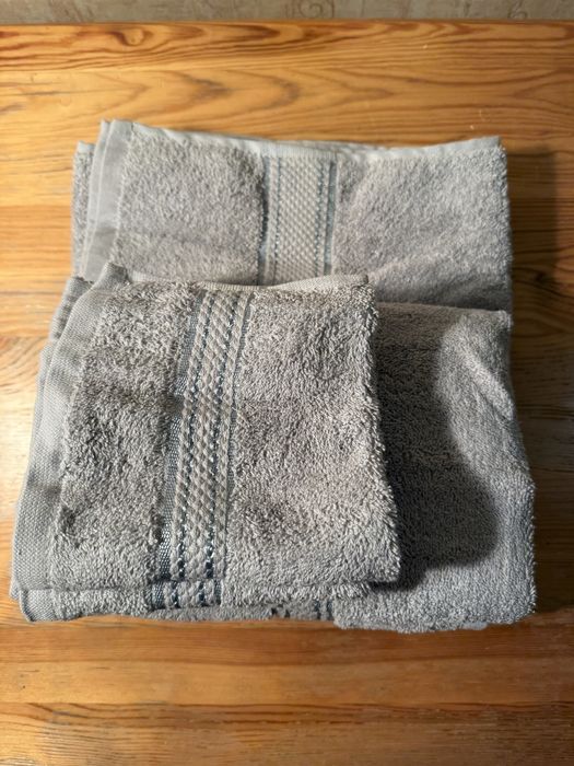 Komplet 5 ręczników – nowe, nieużywane