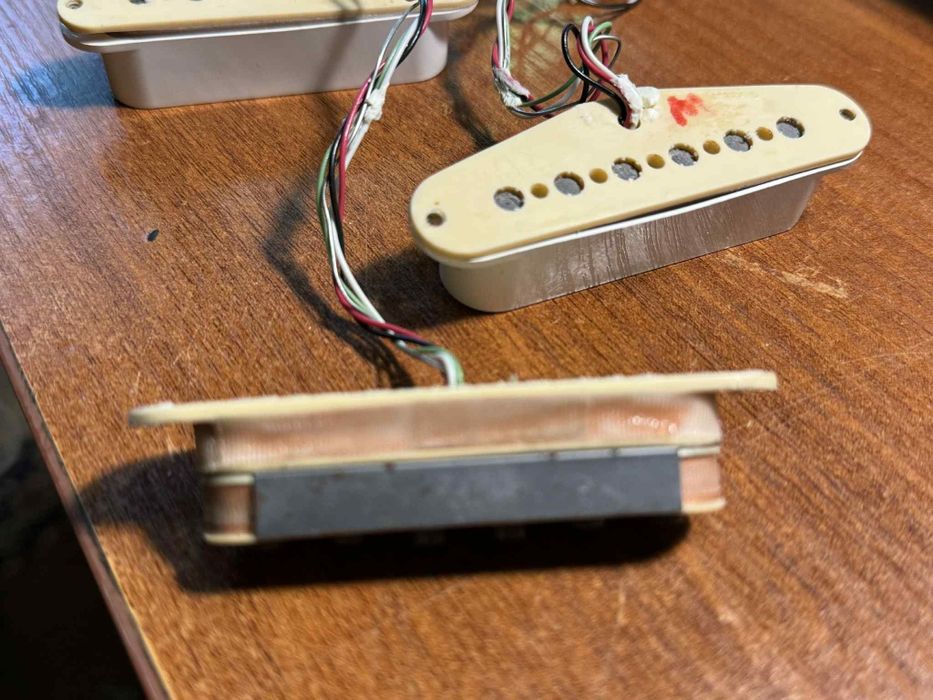 DiMarzio set пікгард Stratocaster