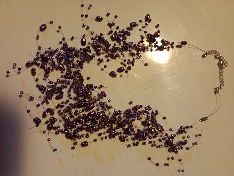 Łańcuszek kolia z drobnych koralików