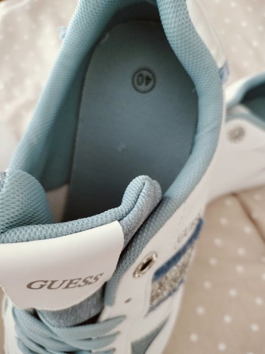 Tênis Guess novos