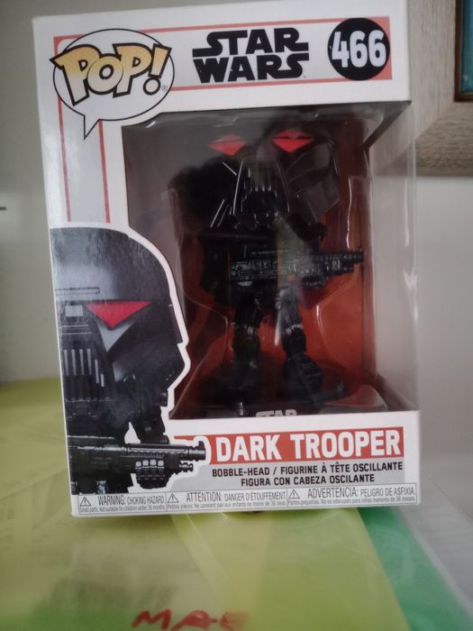 Funko pop star wars "dark trooper"