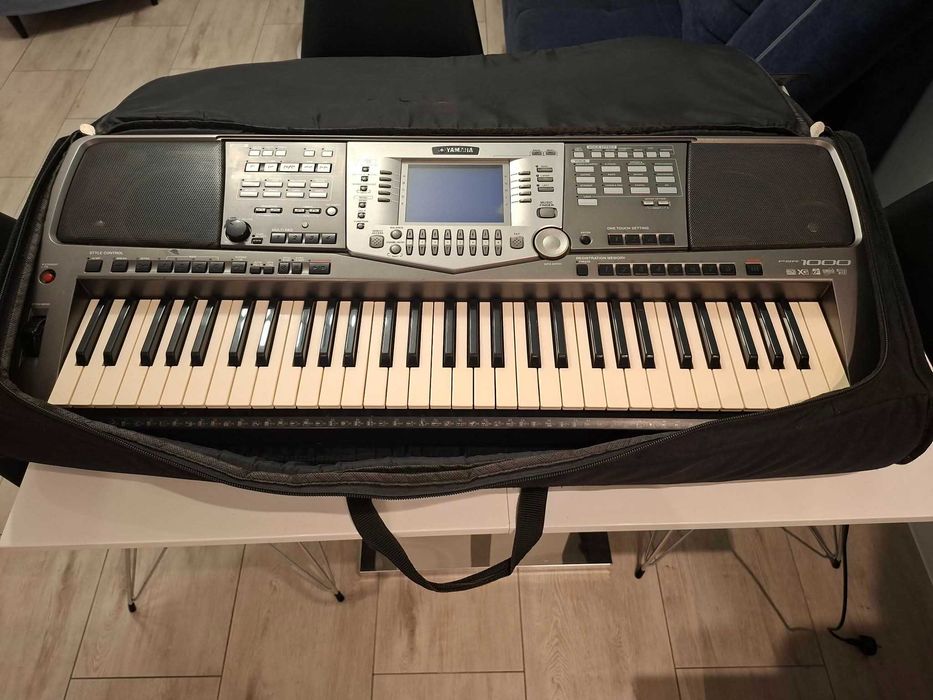 Sprzedam Yamaha PSR 1000