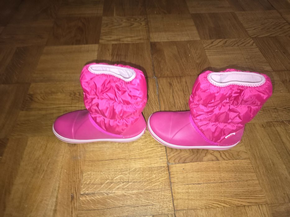 Продам чоботи зимові