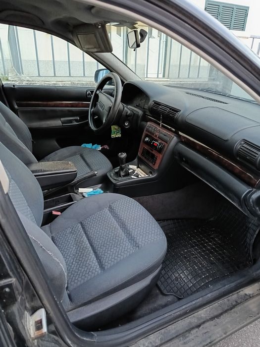 Audi A4 19TDI Confort