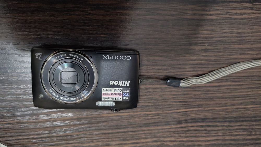 Никон  S3400   как новый
