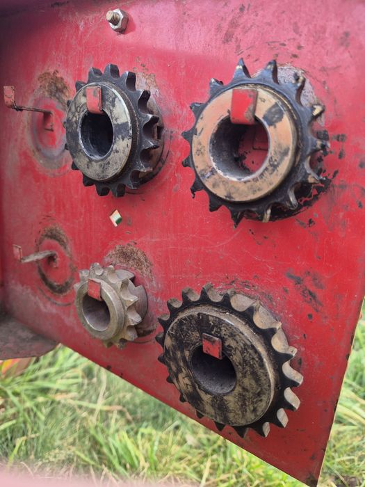 Siewnik punktowy 4 rzędowy