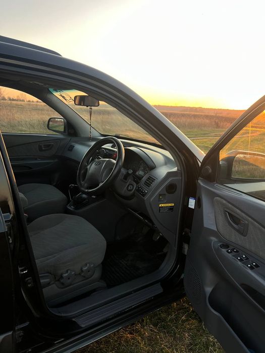 Hyundai Tucson 2005.