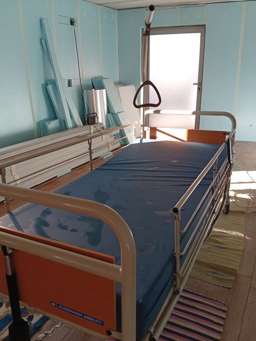 Cama Articulada Elétrica + Cadeira Rodas + Cadeira WC (Como Novos)