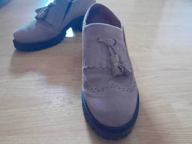 Sapatos mocassim