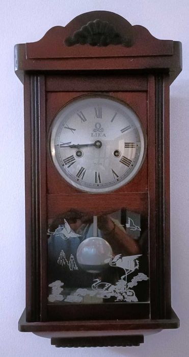 OPORTUNIDADE :: Relógio parede +40anos - LIKA Muito bom estado