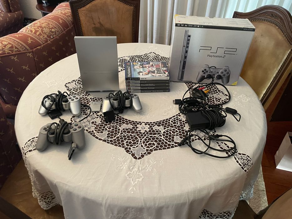 PlayStation 2  slim silver edition