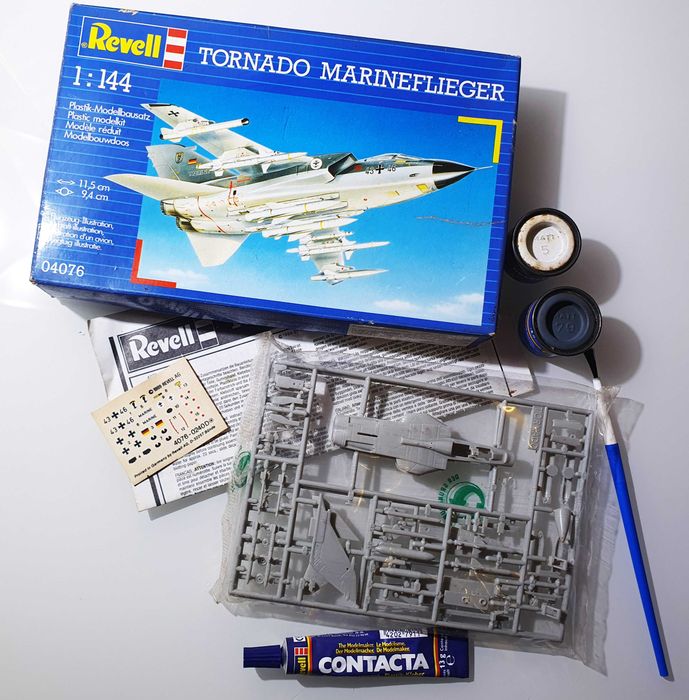 Antigo Kit da Revell ~ "Tornado MarineFlieger" ~ 1:144 ~ 1995 ~ Completo ~ RARO
