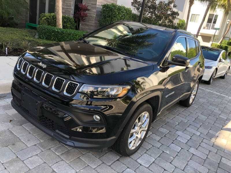 2023 Jeep Compass Latitude Lux