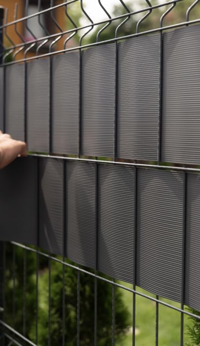 Taśma ogrodzeniowa szara