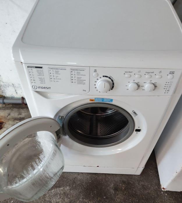 Máquina de lavar roupa 7kg