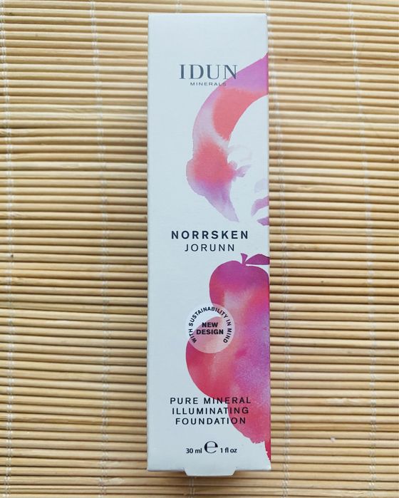 Idun Minerals Norrsken Jorunn Podkład Rozświetlający