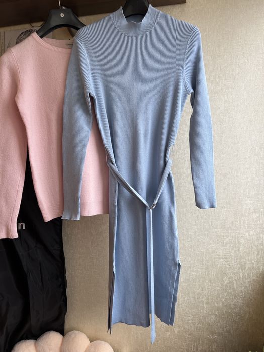 Платья HM теплые