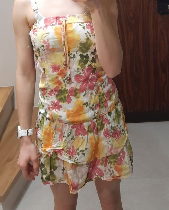 Letnia sukienka w kwiaty na lato xs