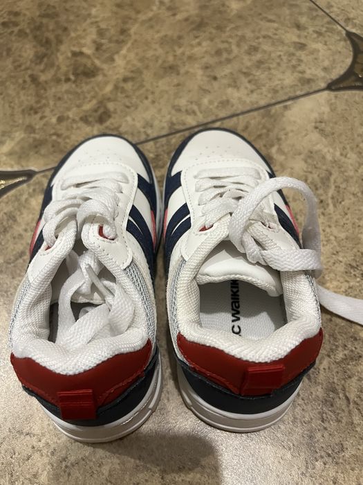 Продам взуття дитяче