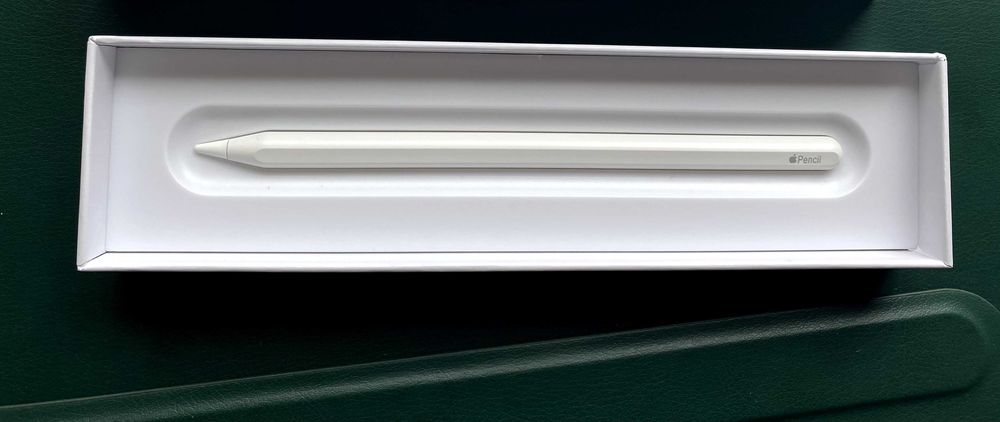 Продаю стилус в идеальном состоянии Apple Pencil 2 полный комплект