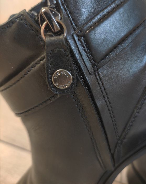 Брендовые ботинки из натуральной кожи Geox 38 размер.