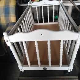 Vendo Berço para Bebé