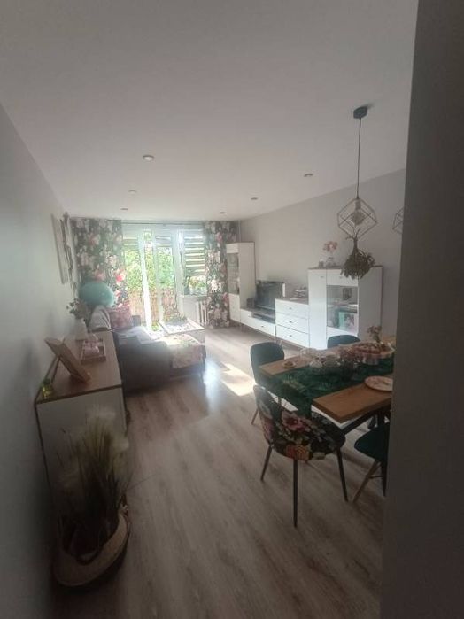 Wynajmę 2-pokojowe mieszkanie 45 m², 1. piętro, ul. Małkowskich (Centrum) – po remoncie, gotowe do zamieszkania!