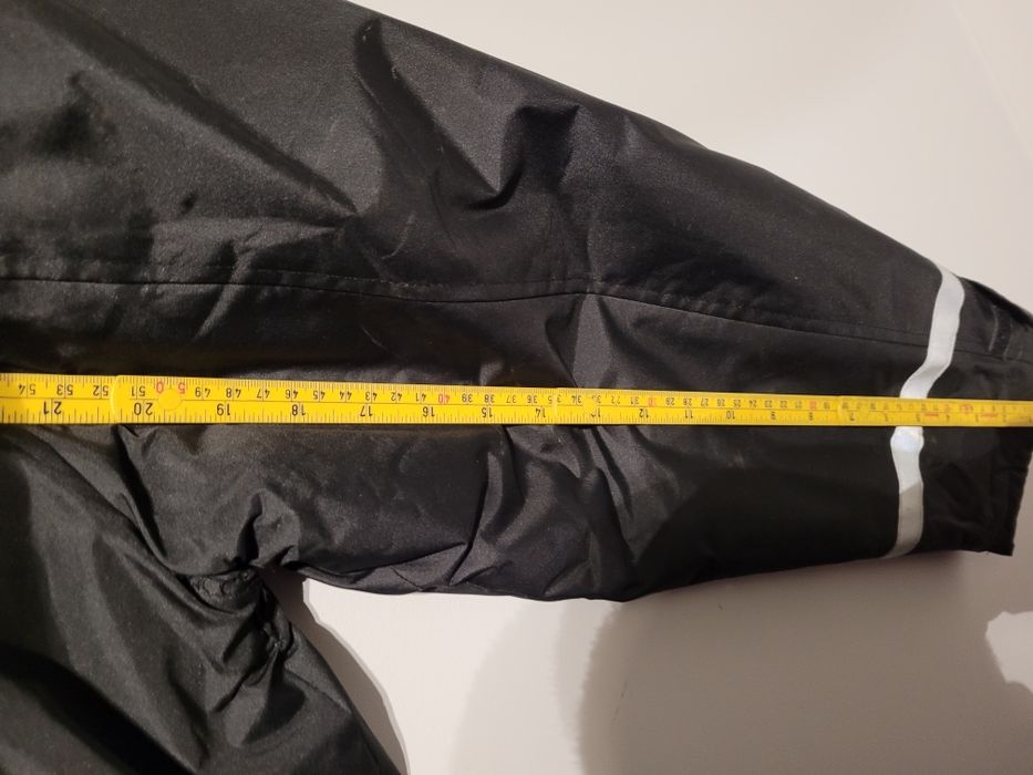 Куртка чорна з светоотражателями