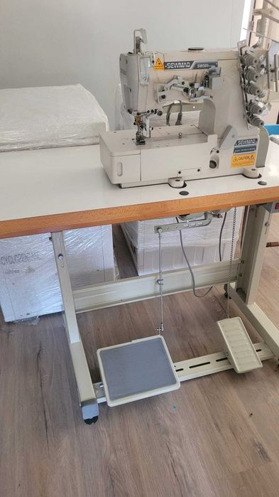 Maquina de recobrimento com pouco uso