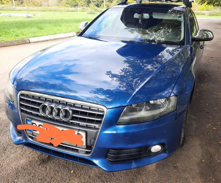Audi a4b8 2,0 дизель.автомат...