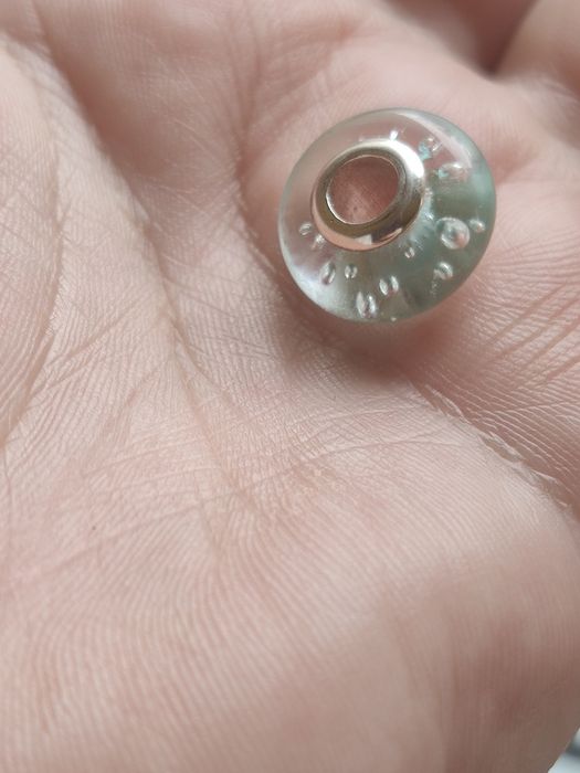 Charms, koralik typu Pandora, Murano
