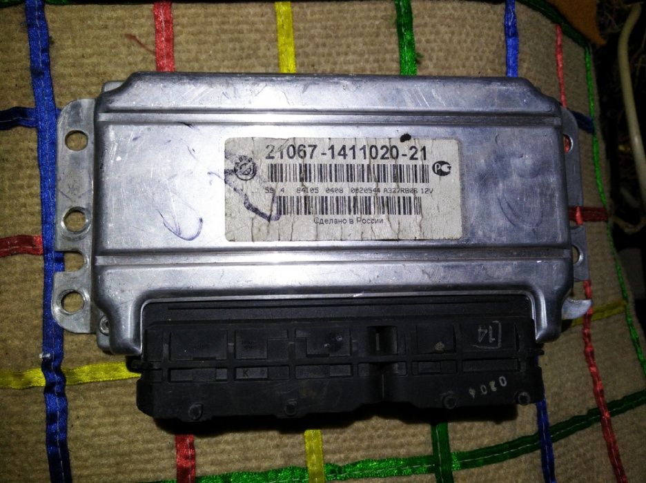 блок управления ваз 2107_2104_21067 -1411020-11_12_21_22_10 ЭБУ мозги