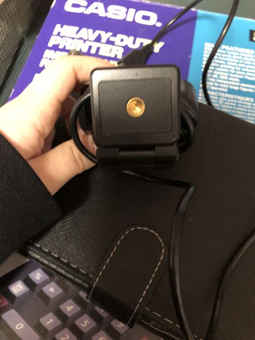Video Camara  preta, com ligação por usb, marca tedgem