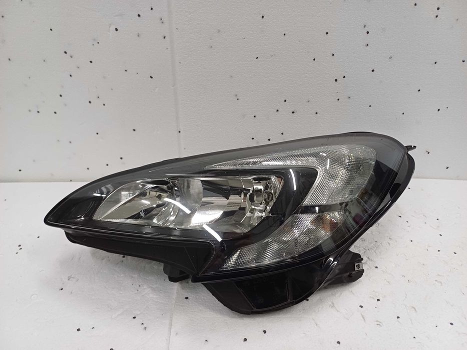 lampa lewa opel corsa e model 3910.8222 rok 2014-19