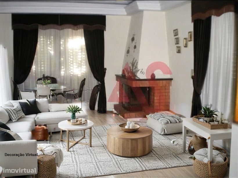 Moradia T3  com 3 quartos, Varanda, Lareira, em Vila Verde, Alijó