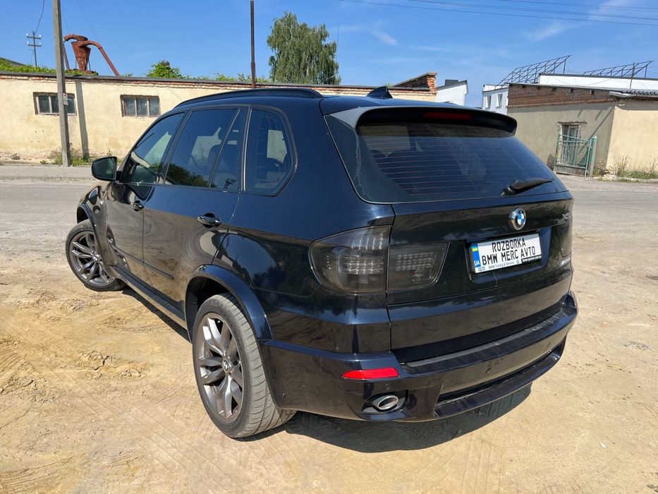 М Обвес БМВ Х5 Е70 Передний М бампер BMW X5 E70 задний обвіс Дорестайл