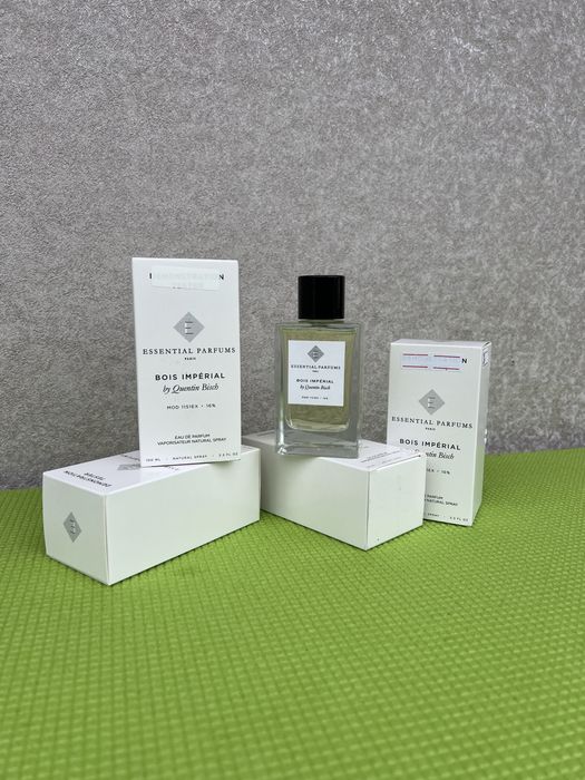 Essential Parfums  Bois Imperial