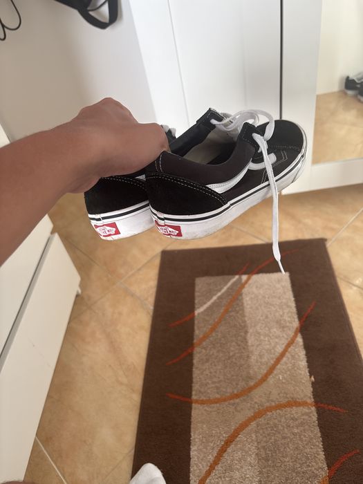 Ténis Vans Old Skool preto puro branco