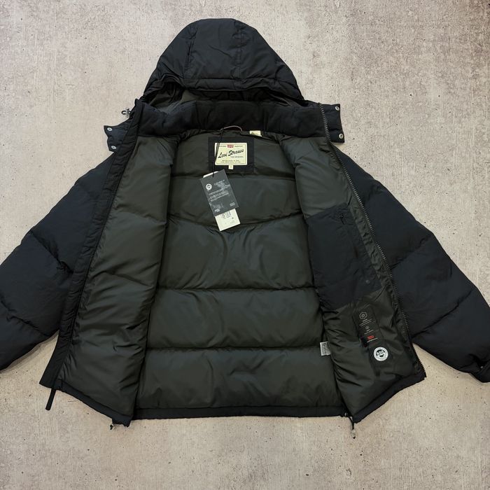 Пуховик Levis S/XL