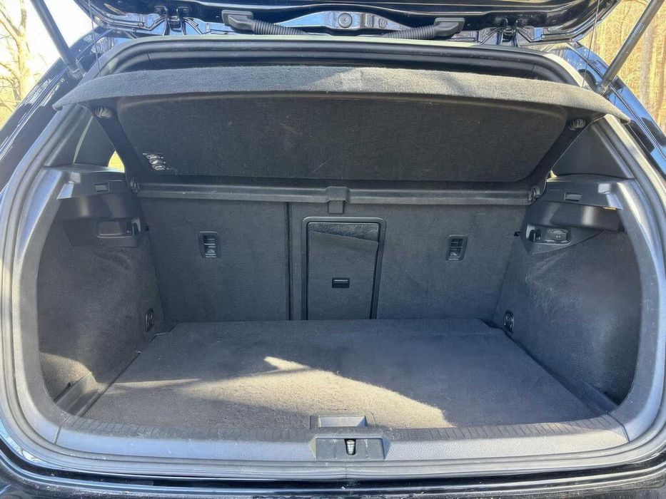 Volkswagen Golf GTI      2018