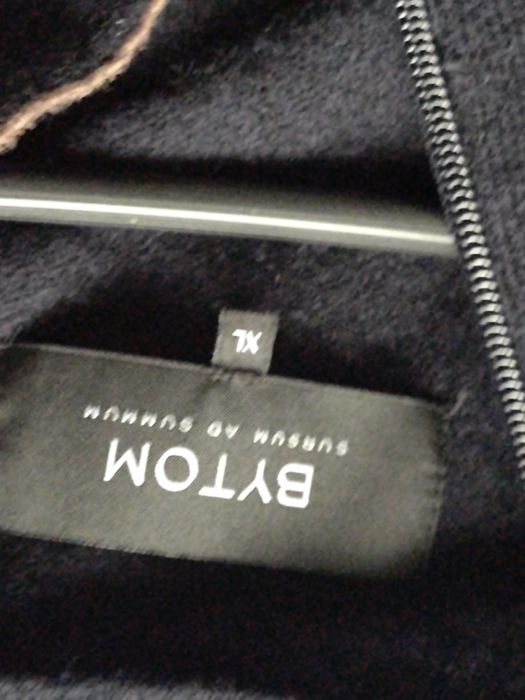 Granatowy sweter męski Bytom