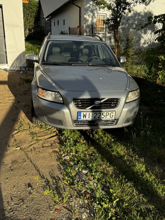 Volvo v50 uszkodzone