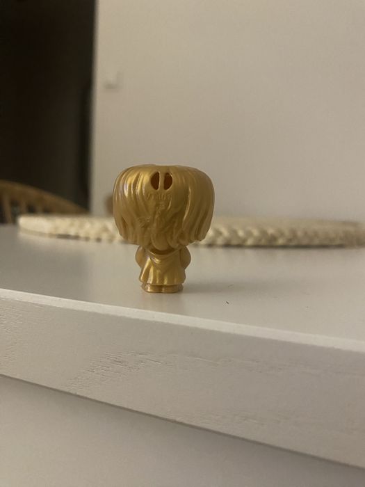 Figurka Harry Potter złota