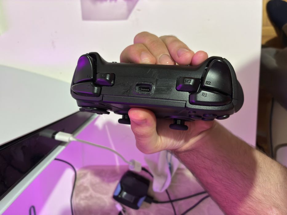 Razer Raiju V3 Pro (Edição PS5 / PC) – Apenas wired
