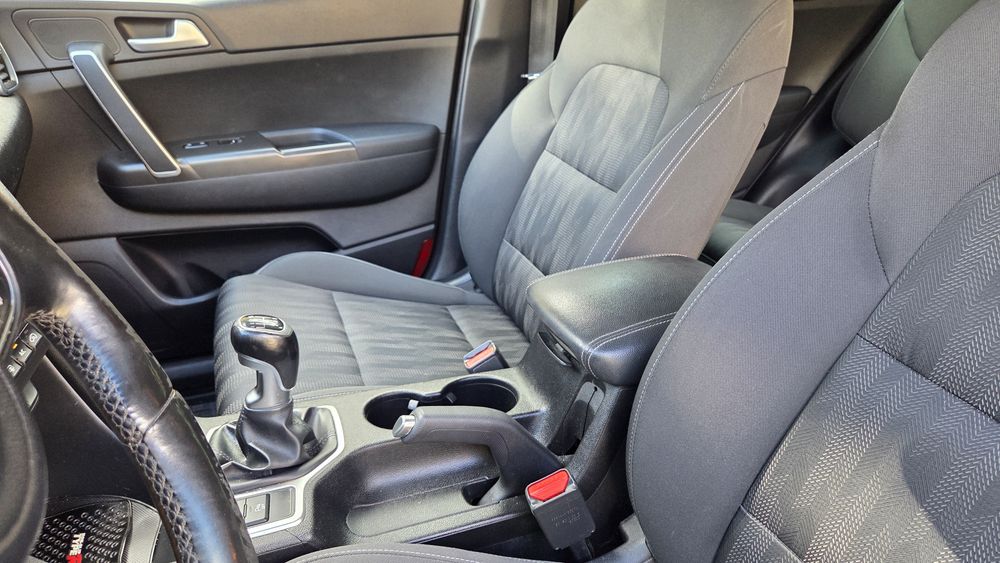 Kia Sportage lV 1.6 benzyna , przebieg  117 tyś km