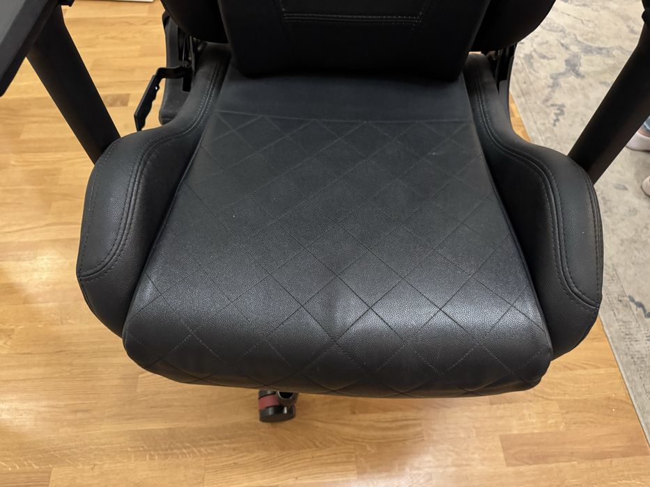 HP Omen Citadel Gaming Chair