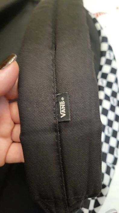 Plecak jest w dobrym stanie. Marka Vans