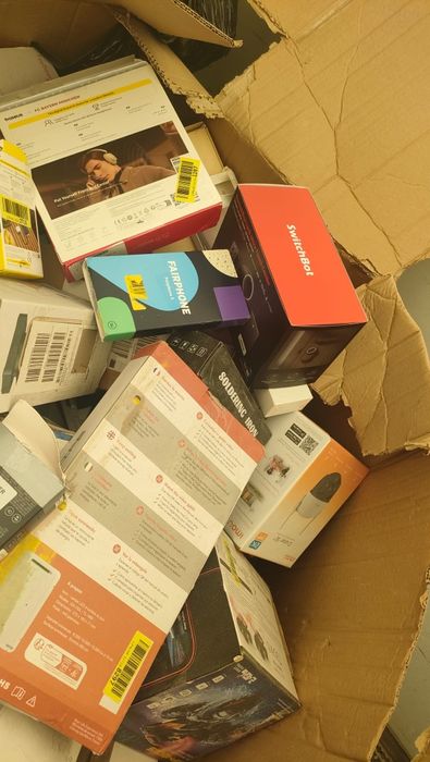 Palety Amazon Lodz LCJ4 mix zwrot utylizacja